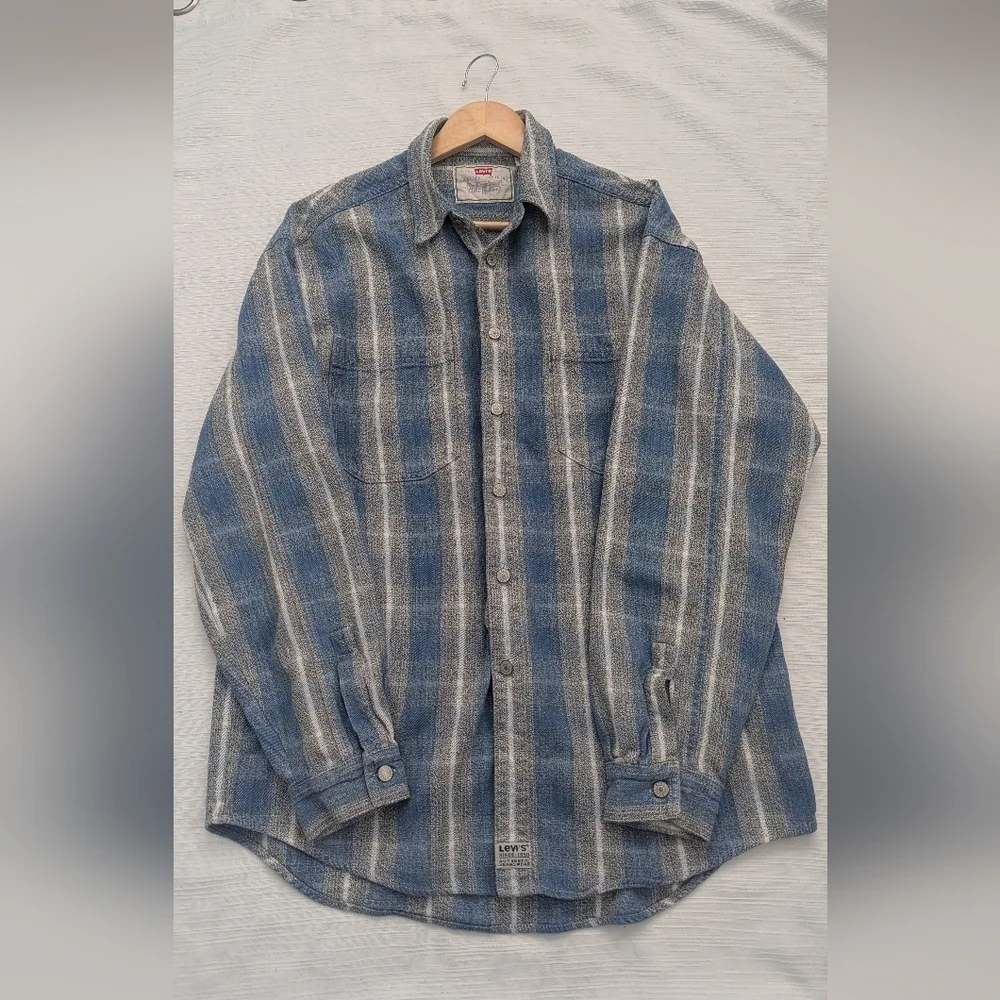 Vintage  Levis  Button Front  Western Y2K Man's Shirt Size L